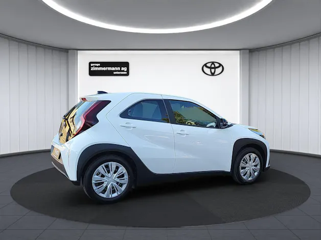 Toyota Aygo X 1.5 VVT-i HSD Comfort