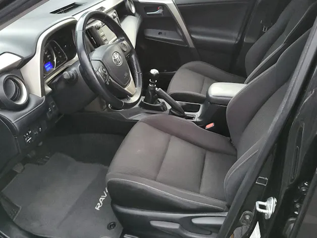 Toyota RAV4 2.0i VMa Sol