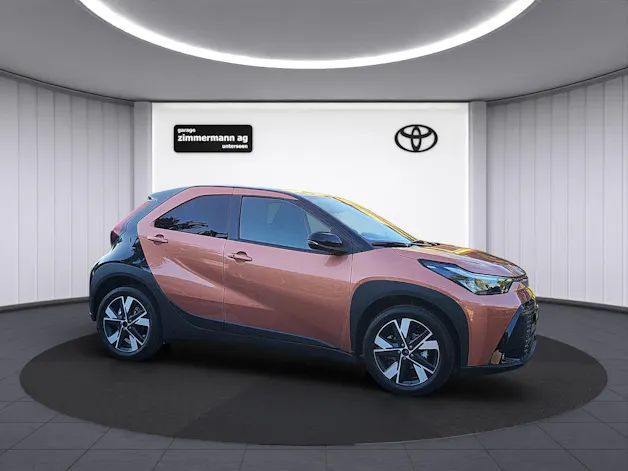 Toyota Aygo X 1.5 VVT-i HSD Trend