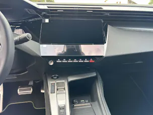 Peugeot 408 e-GT Exclusive