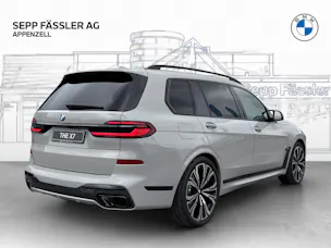BMW X7 M60i