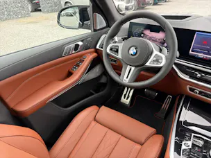BMW X7 M60i