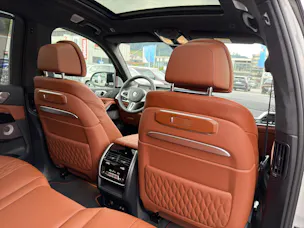 BMW X7 M60i