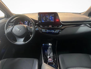 https://vehicle.imgix.net/4417128/02002034-3d35-4a84-b5fb-e61153780402.jpg