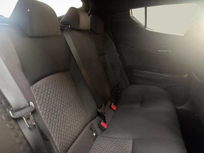 Fahrzeugbild TOYOTA C-HR