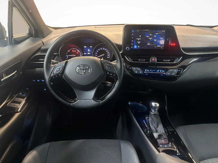 Fahrzeugbild TOYOTA C-HR