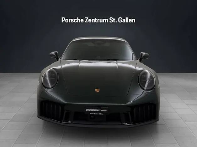 Porsche 911 Carrera 4 GTS