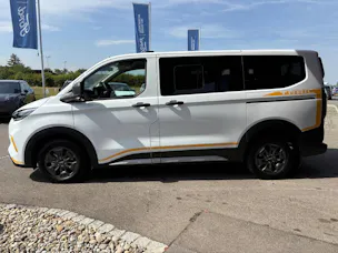 FORD Transit Custom Kombi 320 L1 2.0 EcoBlue 170 Trail 4x4