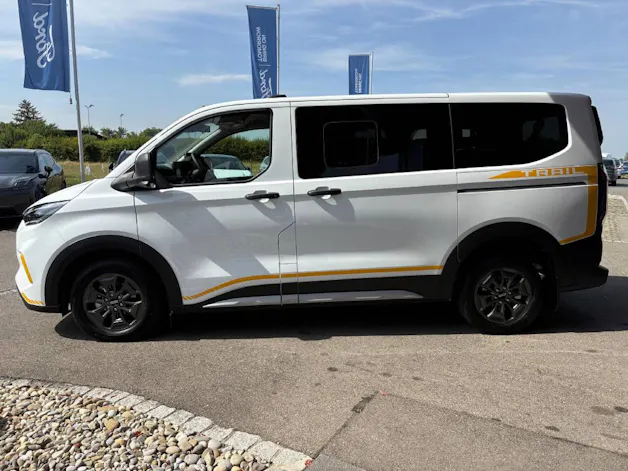 Ford Transit Custom Kombi 320 L1 2.0 EcoBlue 170 Trail 4x4