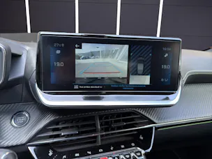 PEUGEOT 208 1.2 GT Pack