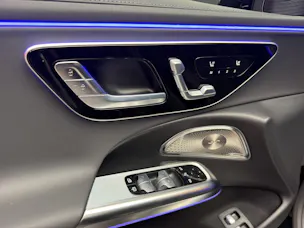MERCEDES-BENZ AMG E 53 Hybrid 4MATIC+ Limousine