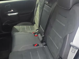 MERCEDES-BENZ GLB 220 4Matic 8G-Tronic
