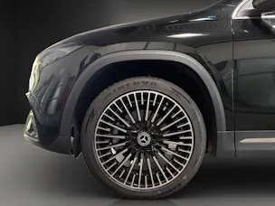 MERCEDES-BENZ EQA 300 4Matic