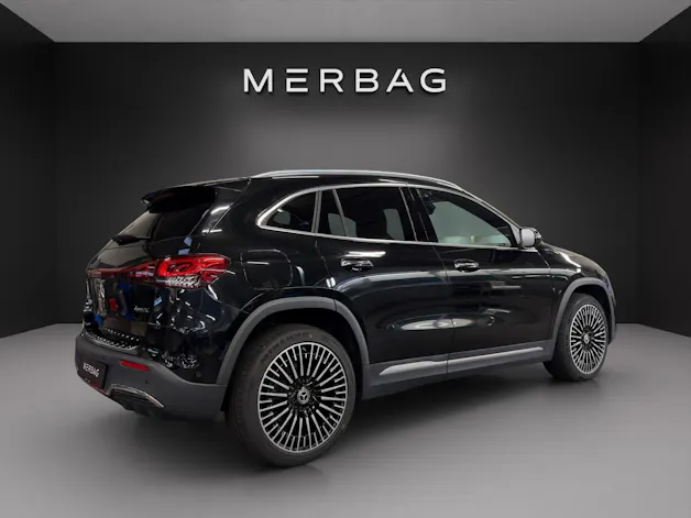 MERCEDES-BENZ EQA 300 4Matic