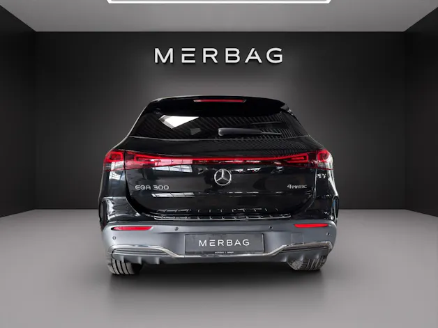 MERCEDES-BENZ EQA 300 4Matic