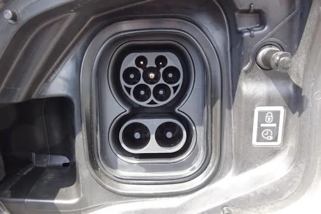 Peugeot Expert 50 KWh Standard