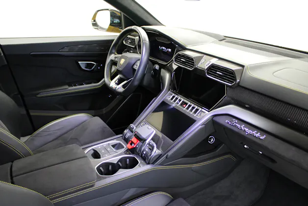 Lamborghini Urus E-Gear