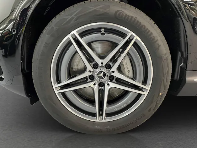 MERCEDES-BENZ EQC 400 AMG Line 4MATIC