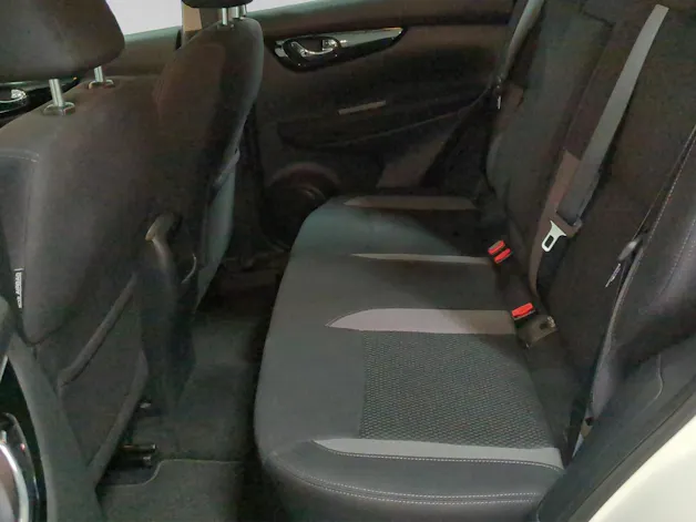 Nissan Qashqai 1.3 DIG-T Shiro DCT