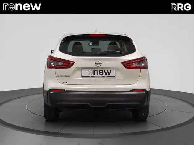 Nissan Qashqai 1.3 DIG-T Shiro DCT