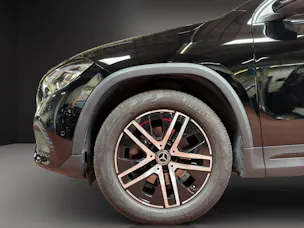 MERCEDES-BENZ GLA 200d Progress. 4Matic