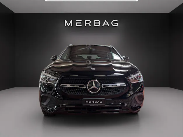 MERCEDES-BENZ GLA 200d Progress. 4Matic
