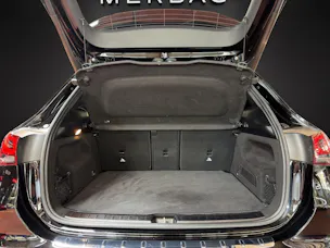 MERCEDES-BENZ GLA 200d Progress. 4Matic