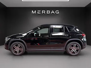MERCEDES-BENZ GLA 200d Progress. 4Matic