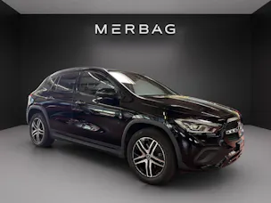 MERCEDES-BENZ GLA 200d Progress. 4Matic