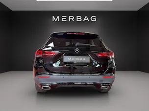 MERCEDES-BENZ GLA 200d Progress. 4Matic