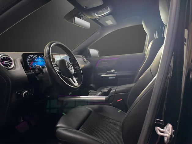 MERCEDES-BENZ GLA 200d Progress. 4Matic