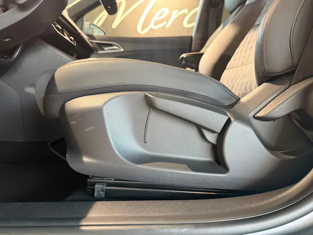 MG 3 1.5 Hybrid Luxury Aut.