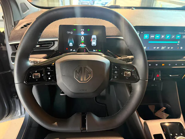 MG 3 1.5 Hybrid Luxury Aut.