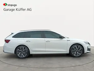 SKODA Octavia Combi 1.5 TSI mHEV DSG Sport Line