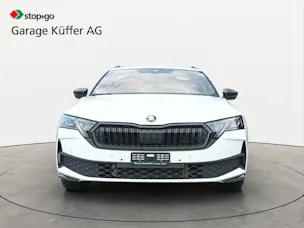 SKODA Octavia Combi 1.5 TSI mHEV DSG Sport Line