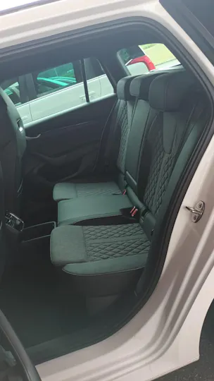 SKODA Octavia Combi 1.5 TSI mHEV DSG Sport Line