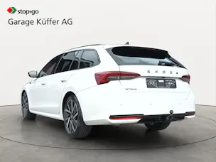 SKODA Octavia Combi 1.5 TSI mHEV DSG Sport Line