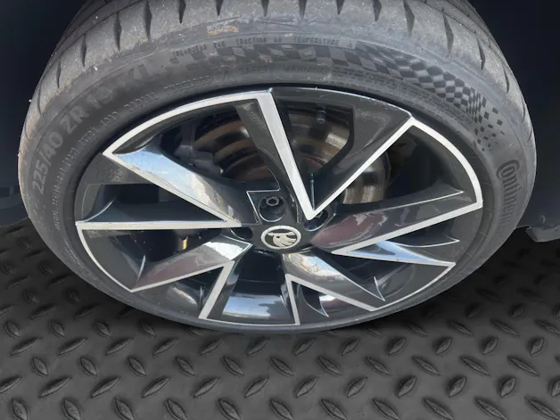Škoda Karoq 1.5 TSI ACT SportLine DSG