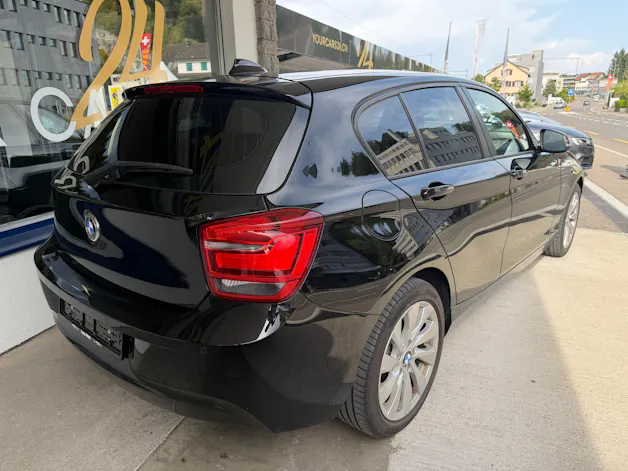BMW 116i Sport Line Steptronic