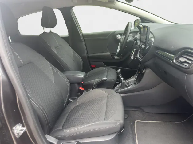 Ford Puma 1.0 SCTi Titanium