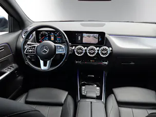 MERCEDES-BENZ GLA 220d 4Matic Style 8G-DCT