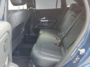 MERCEDES-BENZ GLA 220d 4Matic Style 8G-DCT