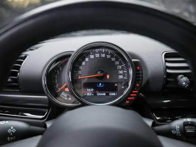 Mini Clubman Cooper S ALL4 Steptronic *Rückfahrkamera*Keyless Go*Standlüftung*