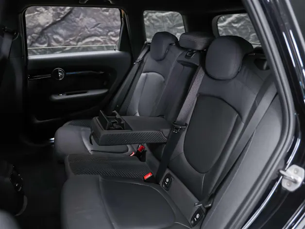 Mini Clubman Cooper S ALL4 Steptronic *Rückfahrkamera*Keyless Go*Standlüftung*