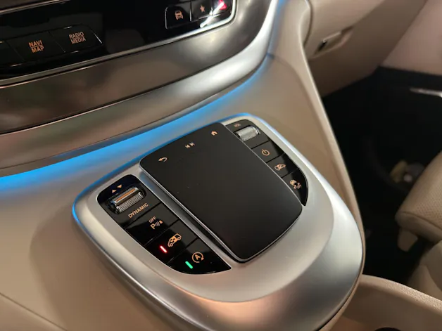Mercedes-Benz V 300 d lang Exclusive 4Matic 9G-Tronic