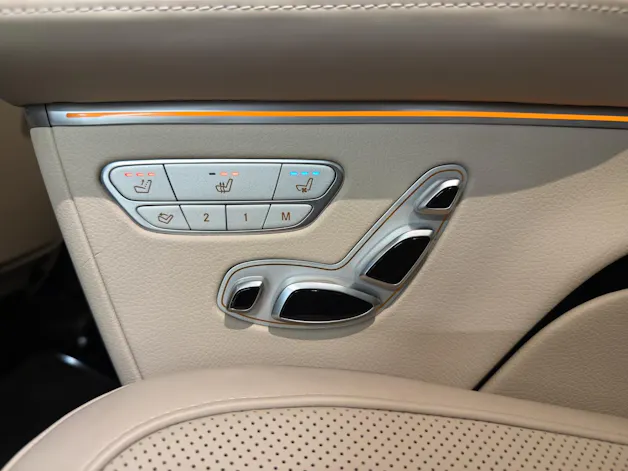Mercedes-Benz V 300 d lang Exclusive 4Matic 9G-Tronic