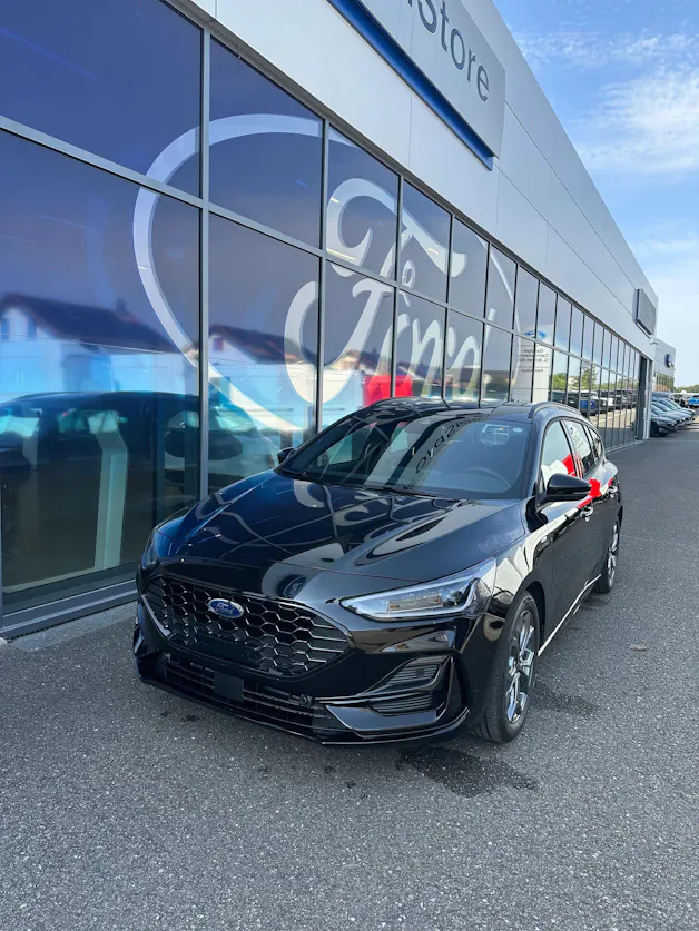 FORD Focus Station Wagon 1.0i EcoB ST-Line/155CV/Aut.