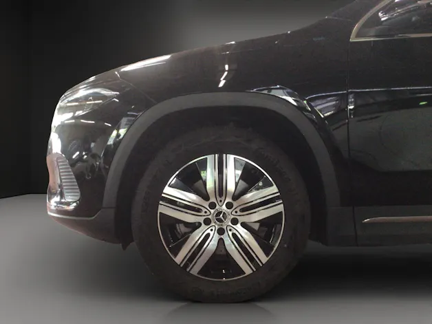 MERCEDES-BENZ EQA 300 4Matic