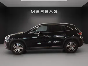 MERCEDES-BENZ EQA 300 4Matic