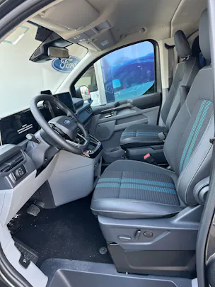 FORD Tourneo Custom 320 L1 2.0 EcoBl Sport/170CV/4x4/Aut.